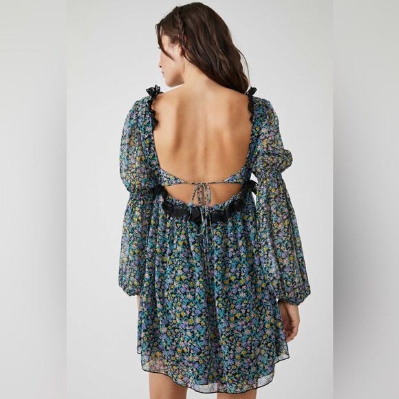 New Free People Pennie Floral Print Ruffle
Long Sleeve - Picture 4 of 9